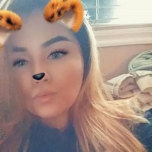 Meet your Posher, Angelica